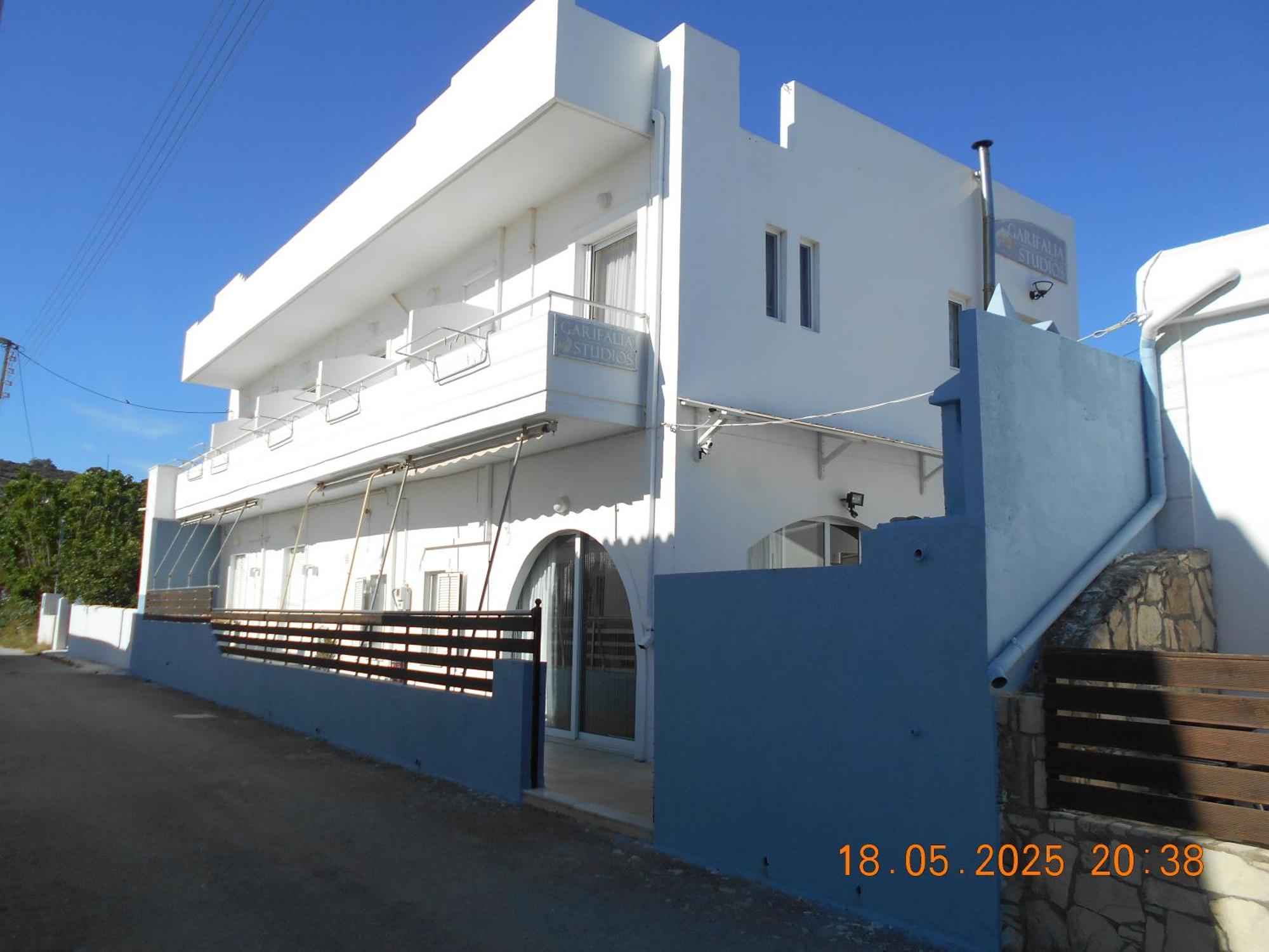 "GARIFALIA Studios" Kalamaki  Exterior foto
